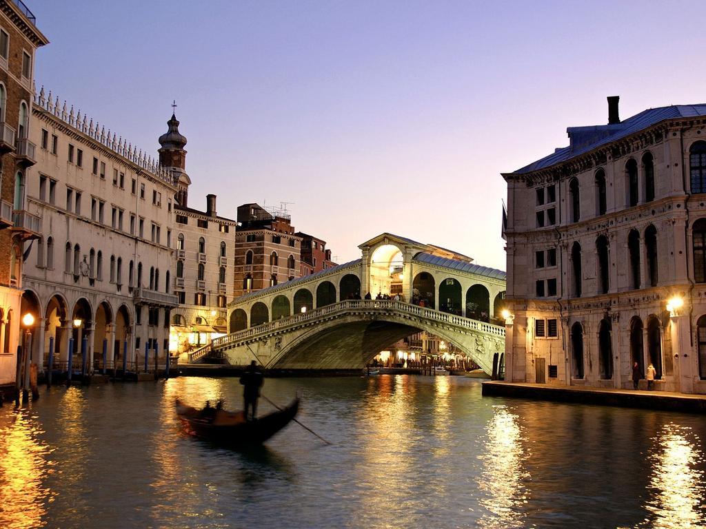 Ca' Laura - Murano Centro - 10 Min From Venice ภายนอก รูปภาพ